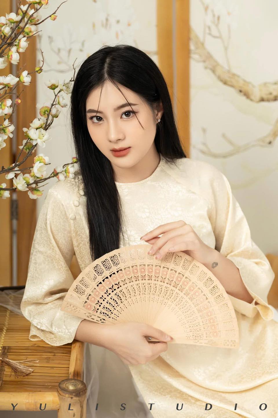 Mẫu áo dài 346