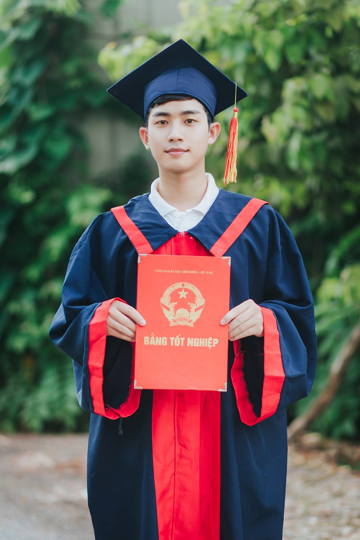 Mẫu cử nhân 06