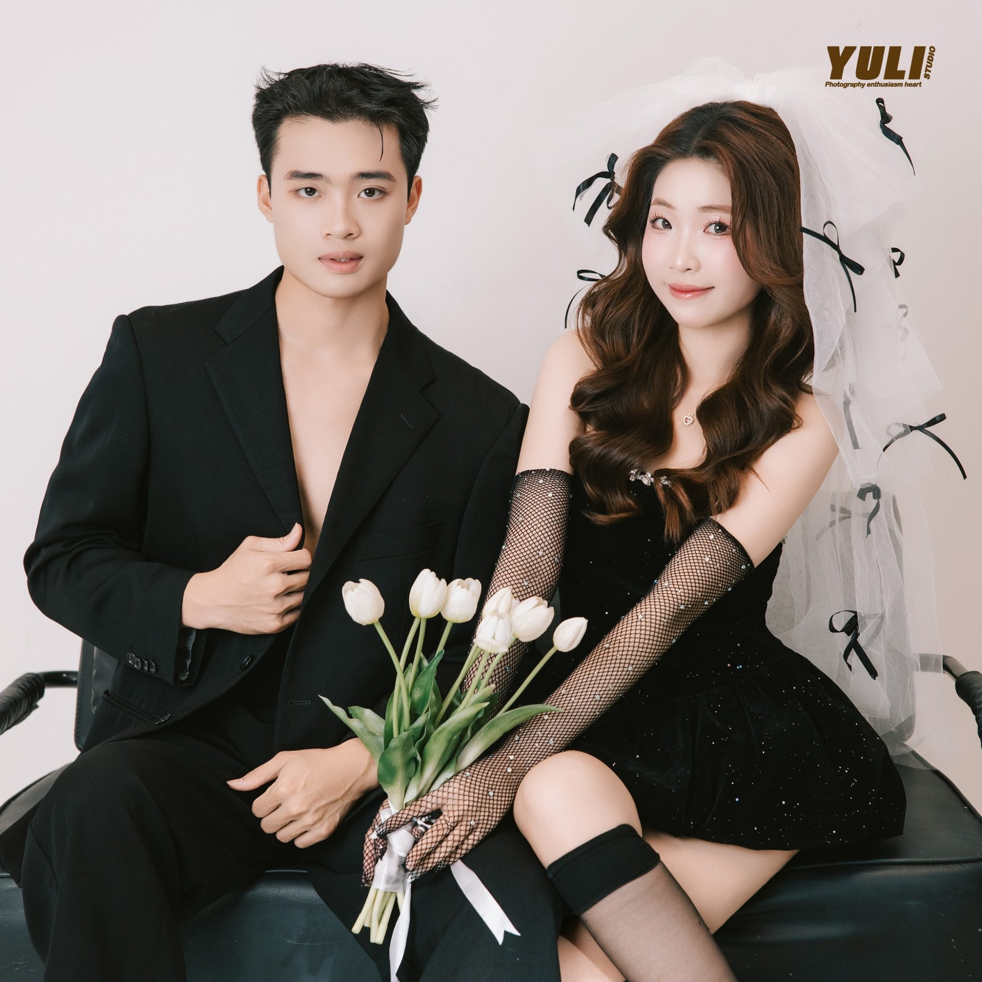 Mẫu cưới đôi 021