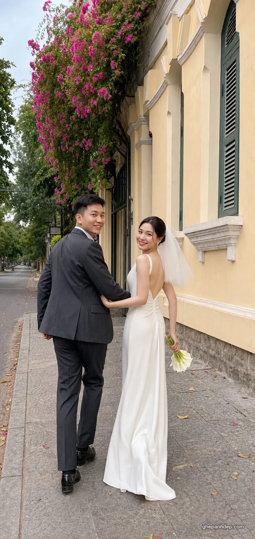 Ảnh cưới dạo phố kiến trúc Pháp - mẫu Ảnh cưới