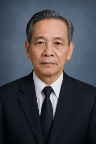 Cụ ông trang trọng - Ảnh thờ